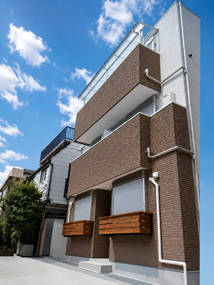 東京都内の不動産事業に関連する建物